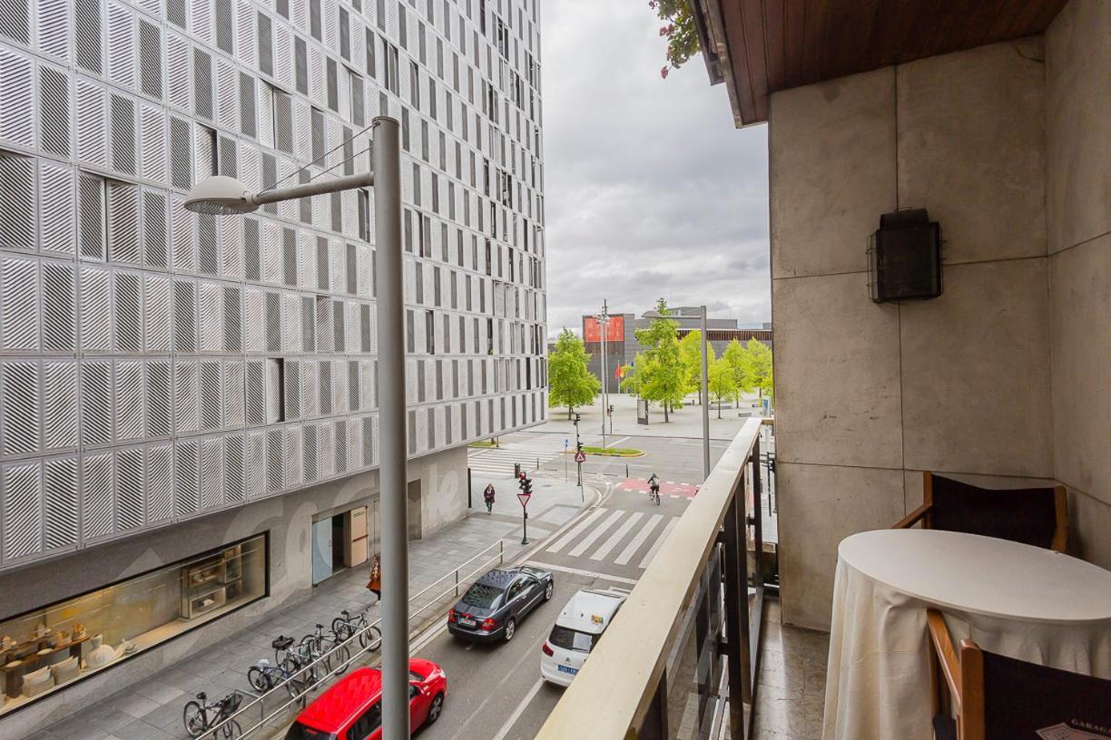 Hostal Rodas Pampeluna Zewnętrze zdjęcie