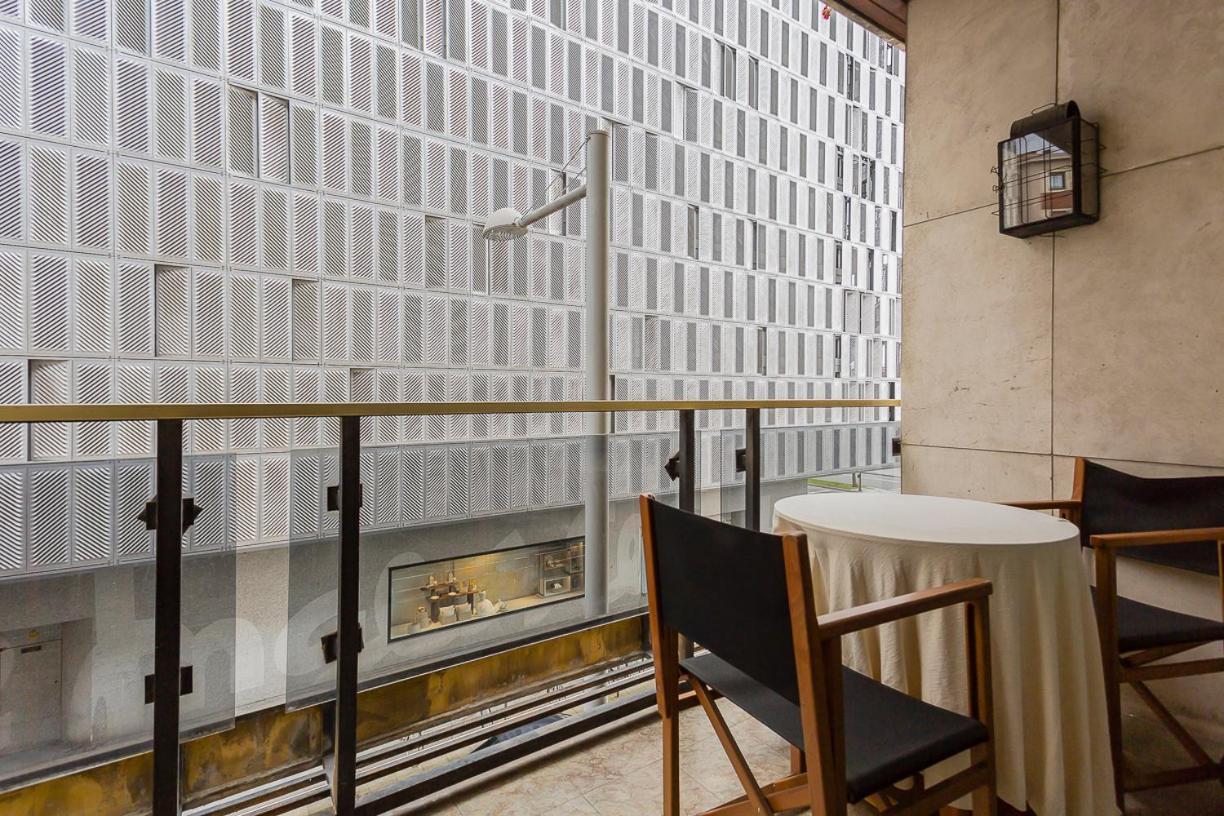 Hostal Rodas Pampeluna Zewnętrze zdjęcie